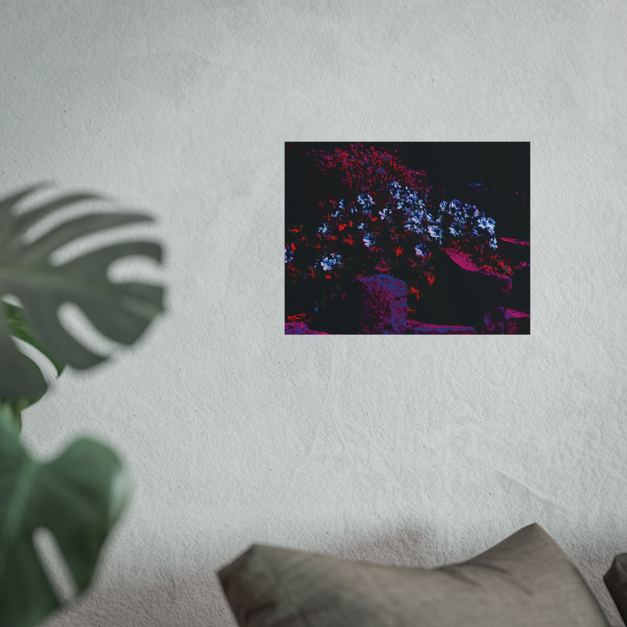 Neon Florale Nachtlandschaft Kunstdruck — Abstraktes Neon-Pflanzen Wandbild