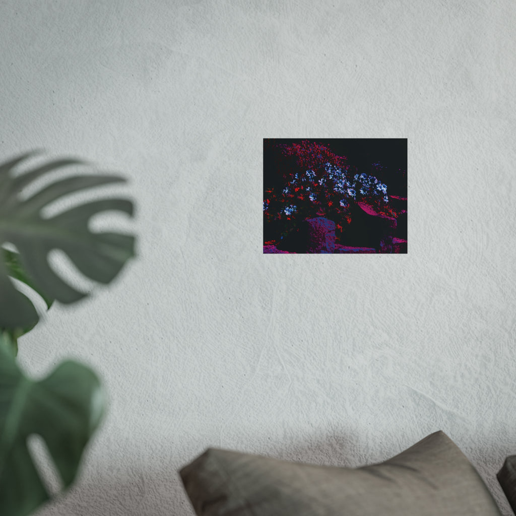 Neon Florale Nachtlandschaft Kunstdruck — Abstraktes Neon-Pflanzen Wandbild